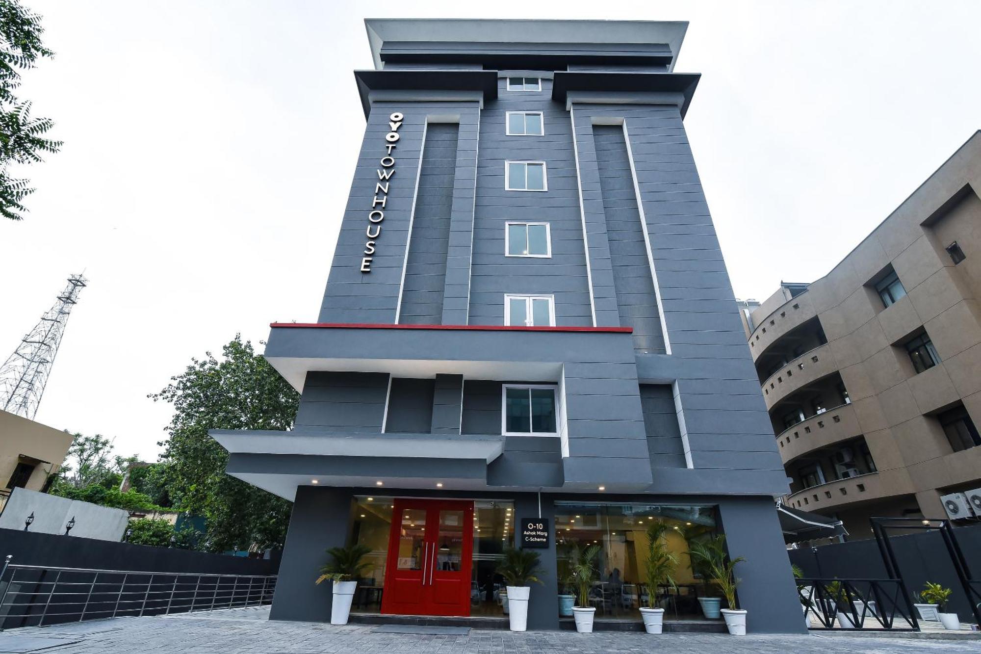 فندق Townhouse C Scheme Ahinsa Circle جايبور المظهر الخارجي الصورة